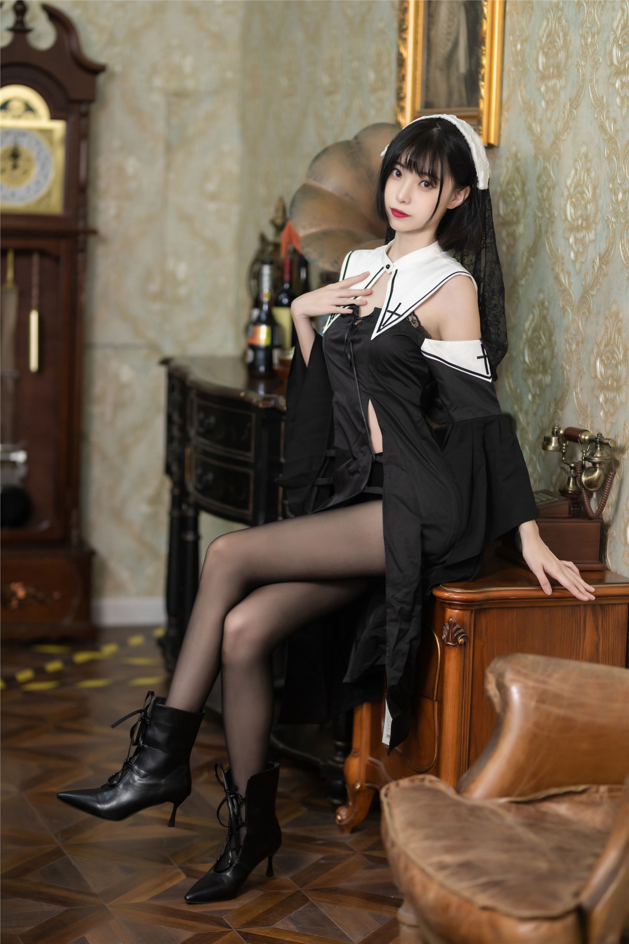 许岚LAN - NO.016 暗黑修女